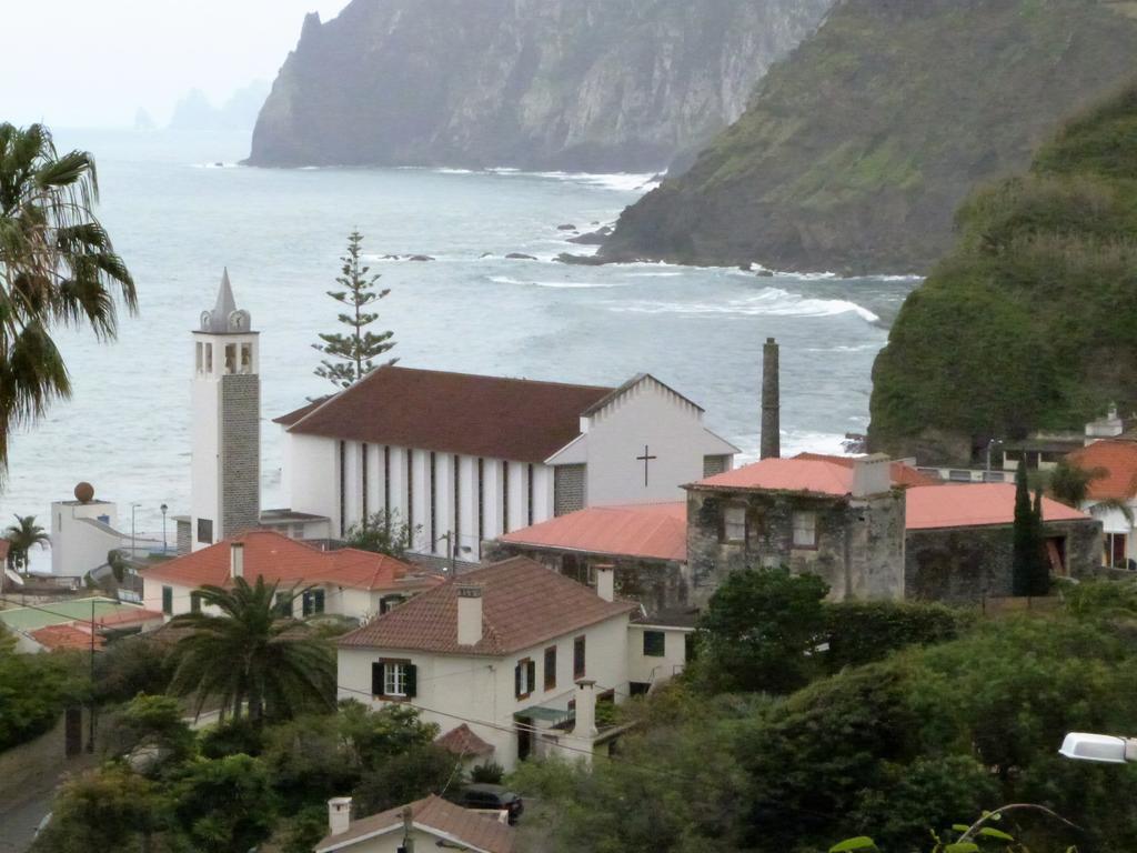 Vivenda Linda Vista Apartment Porto Da Cruz Exterior photo